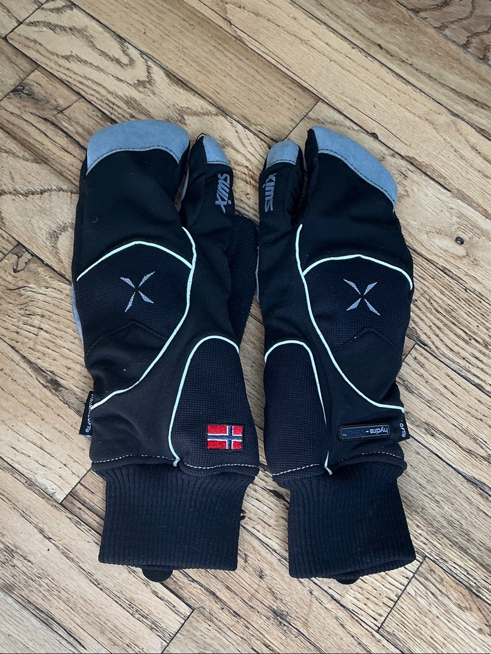 Swix men’s large Nordic gloves
